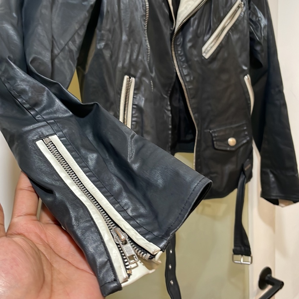 Biker Jacket - Picture 3 of 5